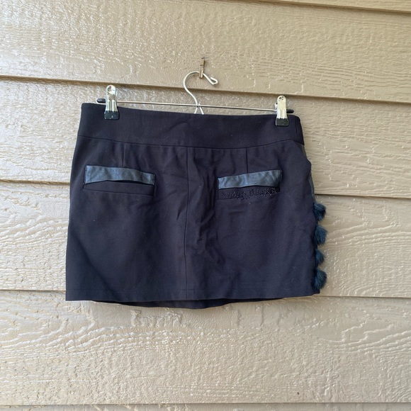 Pony & Tail brand, women’s mini skirt black - Picture 2 of 9